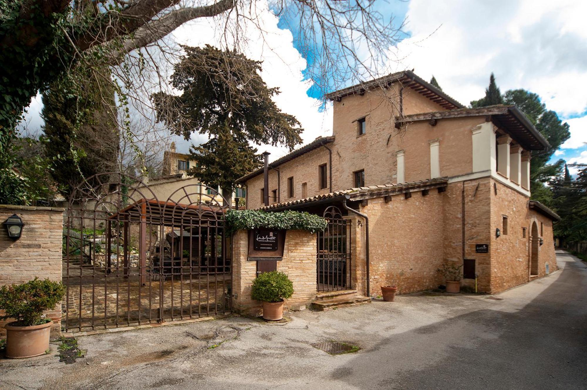 Villa La Maestà antica dimora di campagna à Foligno Extérieur photo