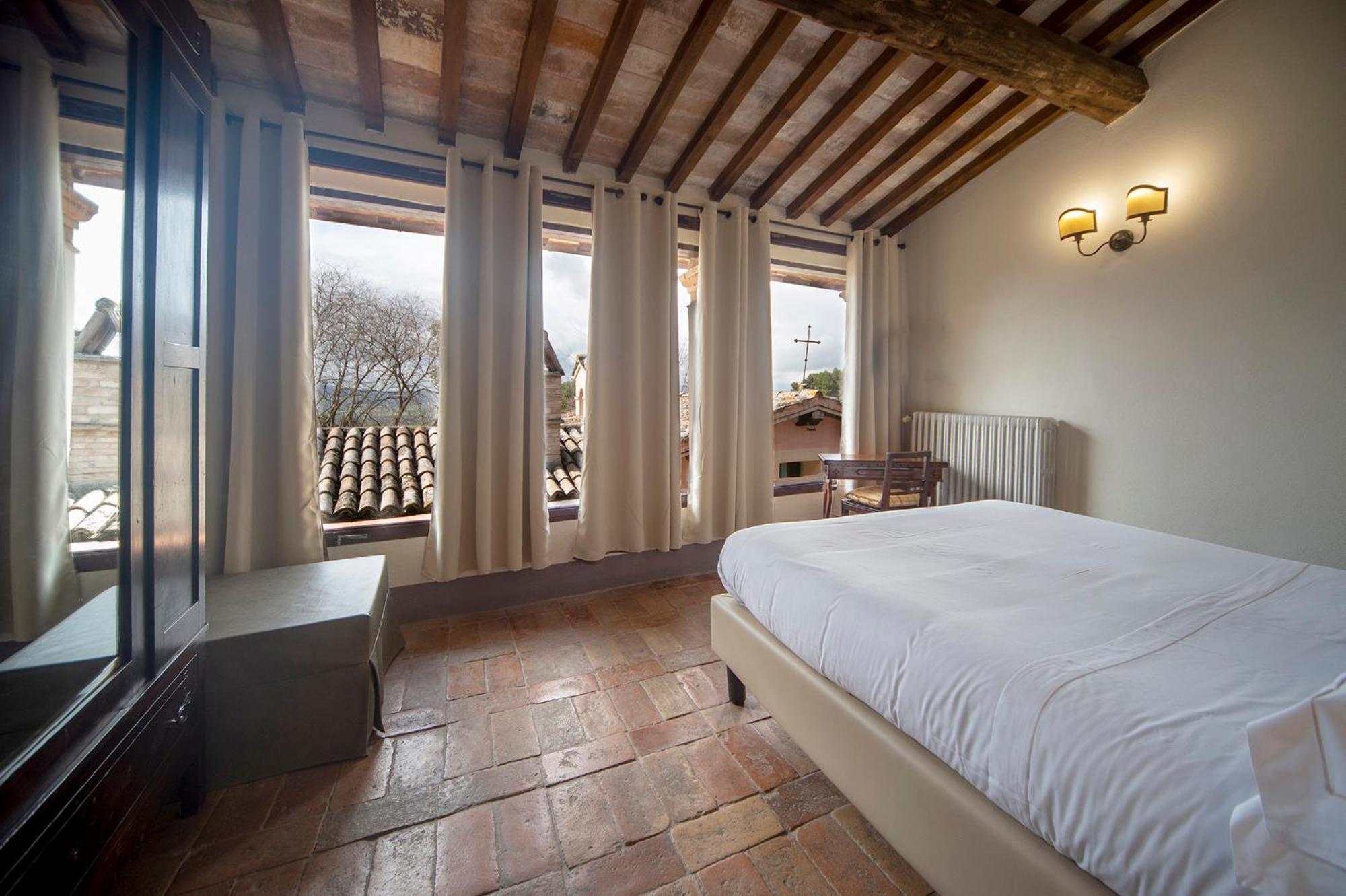 Villa La Maestà antica dimora di campagna à Foligno Extérieur photo